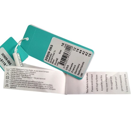 Seafolly Womens Black Bikini Bra Top  Strappy back design Size 16 Nylon Elastane - Picture 4 of 8